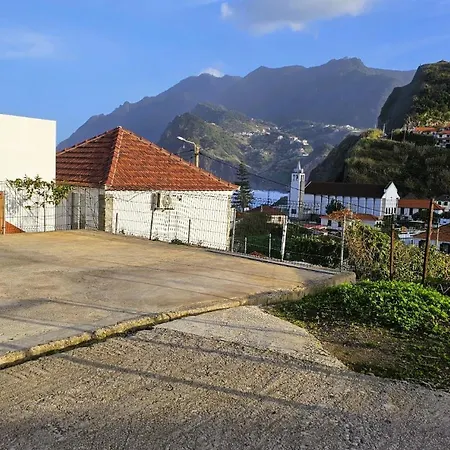 Dinos Sea View Holiday home Porto Da Cruz