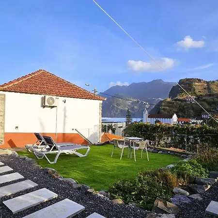 Dinos Sea View Holiday home